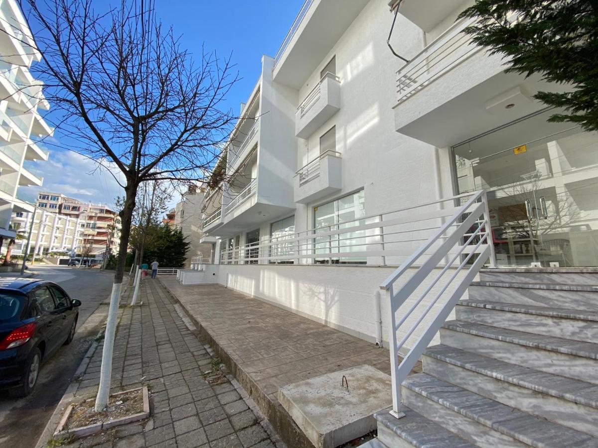 White Sea View Residence 2 Sarandë Exteriör bild