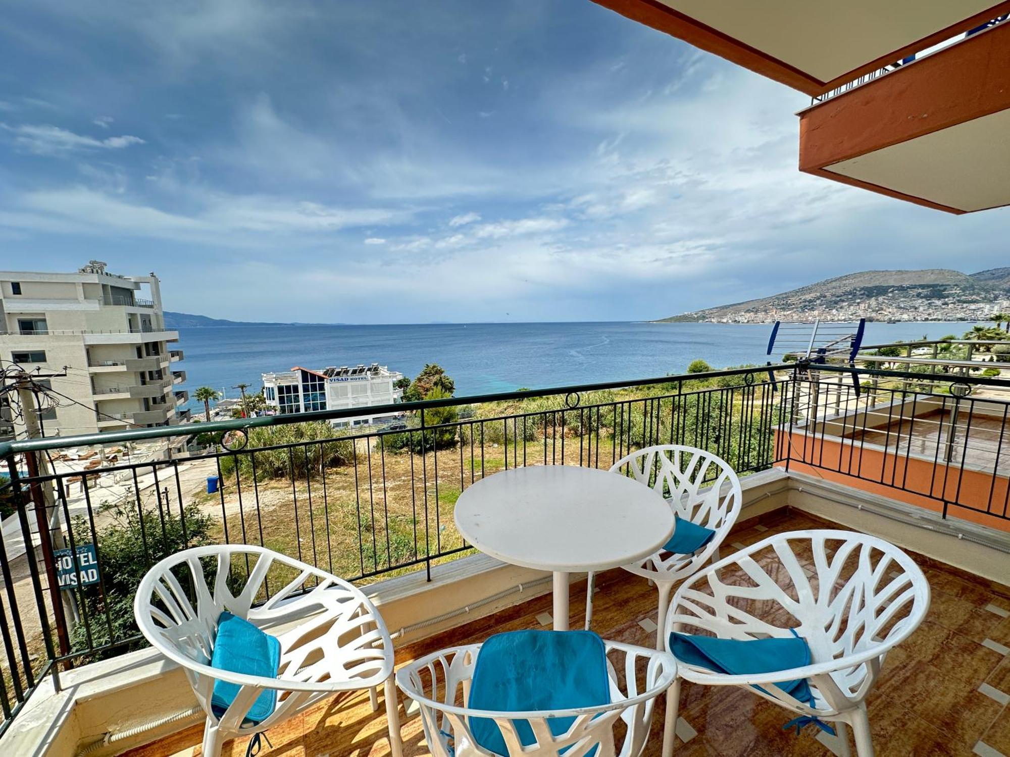 White Sea View Residence 2 Sarandë Exteriör bild